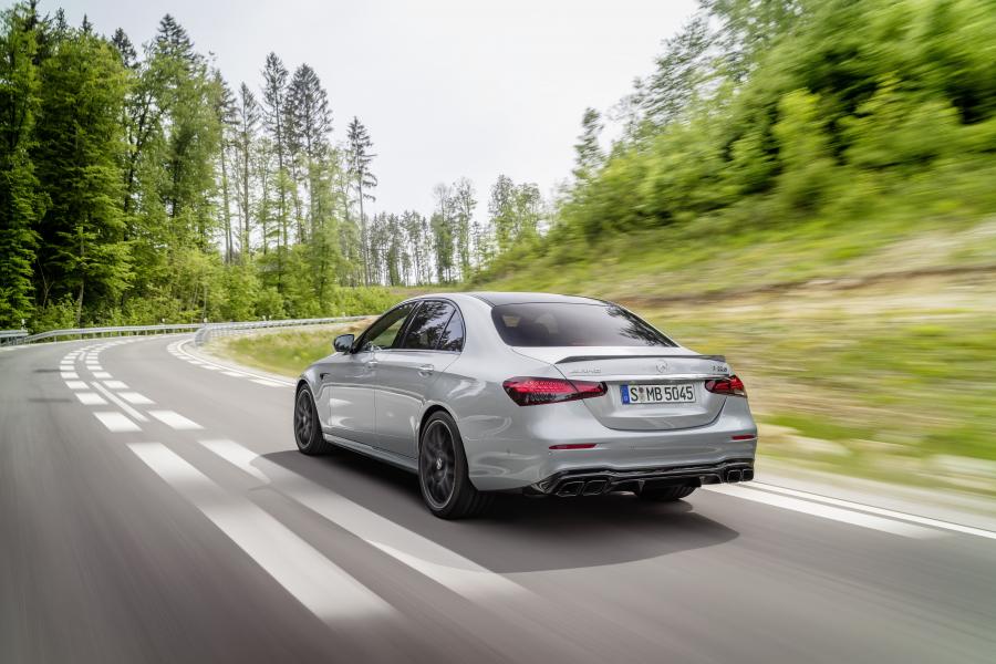  Mercedes-AMG E63 S 4Matic+ (W213) 2020 года  (WW) (фото 31 из 35)